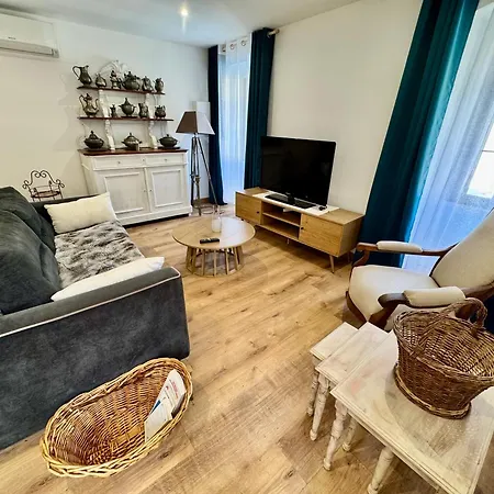 Apartment A Casuccia *